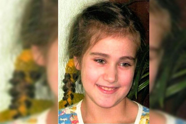 Восемь лет назад 10-летняя Лиза Тишкина загадочно пропала в маленьком городке. Все эти годы мать ищет дочку