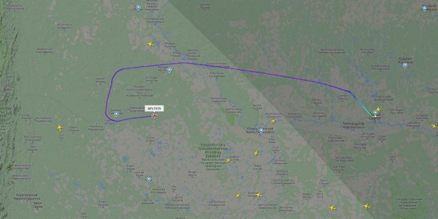 Пассажир рейса Сургут — Москва во время полета потребовал направить самолет в Афганистан