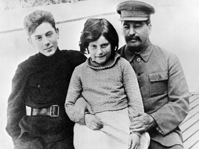 Фотографии из прошлого нашей страны - 28
