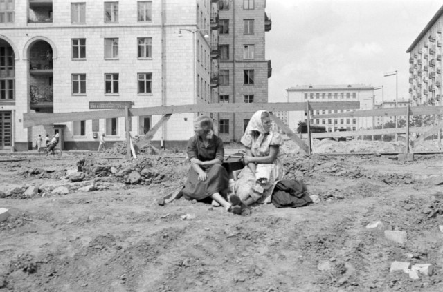 Фотографии из прошлого нашей страны - 48
