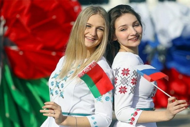 2 апреля отмечается День единения народов Белоруссии и России