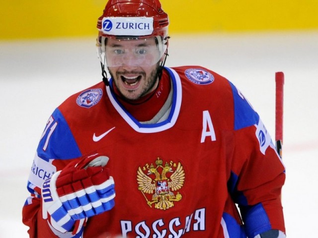 Слил всех одной канистрой. Как инспектор ГАИ сжег две БМВ сопровождения и «Тойоту»