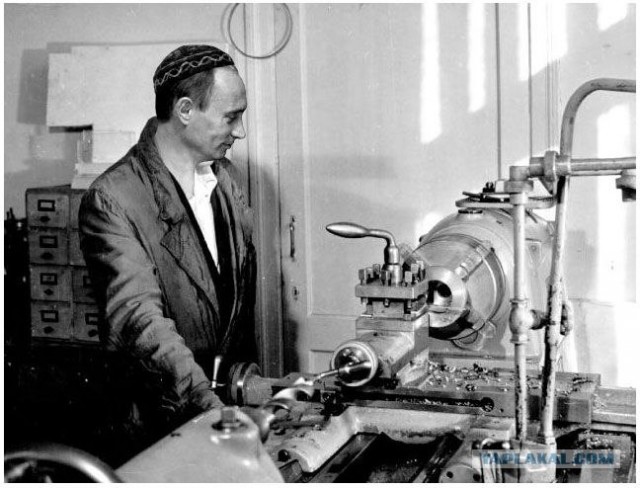 Медведев у руля