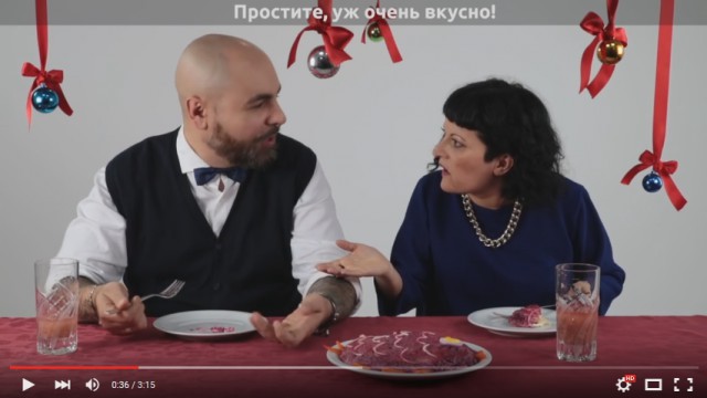 Итальянцы пробуют русскую еду
