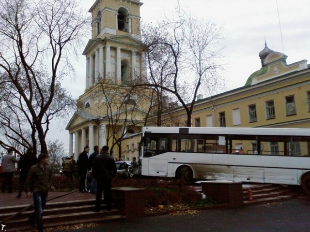 Авария в центре Перми: бешеный трамвай