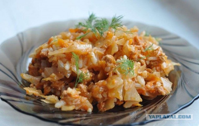 Говядина с капустой и рисом