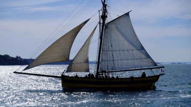 Ляпы в картинах с парусниками