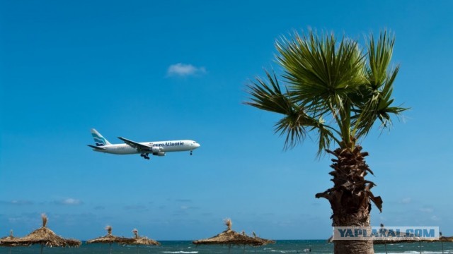 Первый пошел. Кипр допустил пересмотр решения о закрытии воздушного пространства для самолетов России