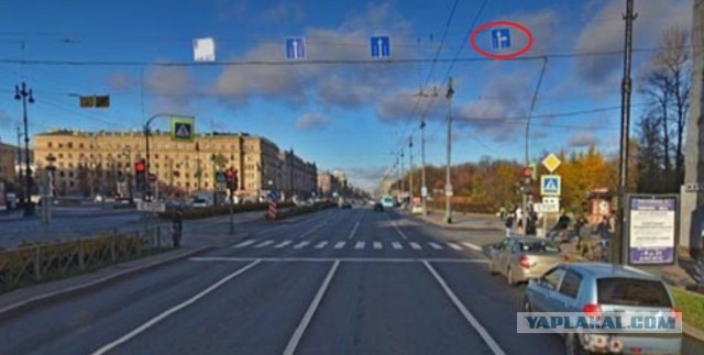 Мазда начала пересекать 8 полос + трамвайные пути на желтый (почти красный) сигнал светофора, но виноват БМВ ехавший на зеленый