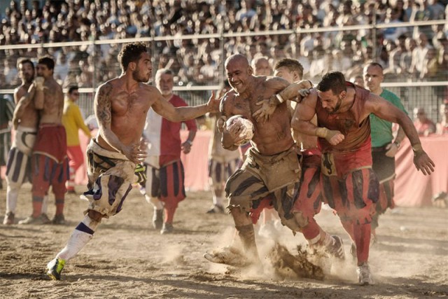 Кровожадная версия футбола: кальчо флорентино