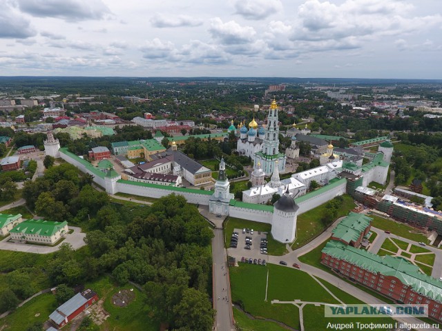 7 млрд на лавру есть. На трубы в городе - нет