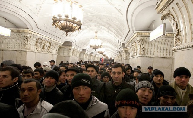 Куда пойдет Белоруссия: к братьям на Восток или к панам на Запад