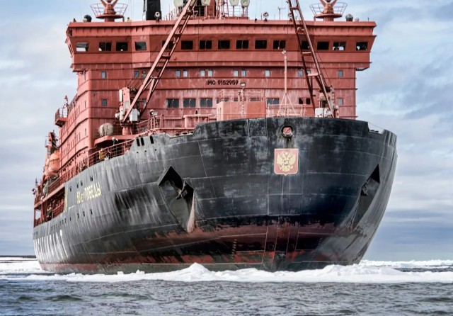 Какие советские корабли превратились в яхты для миллиардеров
