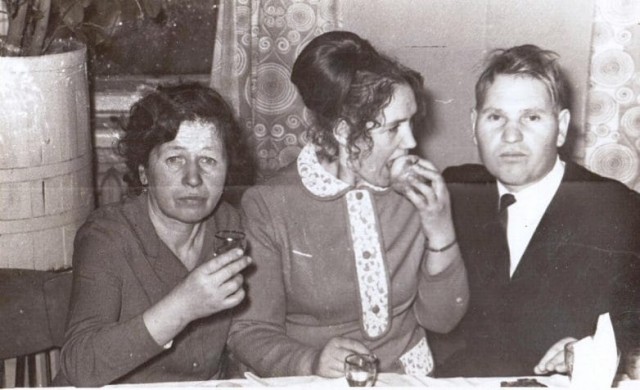 Чёрно-белых фотографий с подписями вам в ленту!