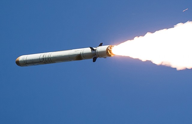 Показали обломки ракеты Х-47 "Кинжал" (Искандер?)