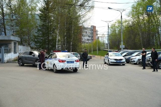 В Чебоксарах пьяным за рулем Audi Q8 задержали сына полпреда Чувашии – Олега Ладыкова