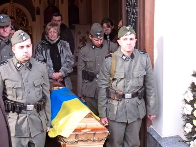 Привет внуки...