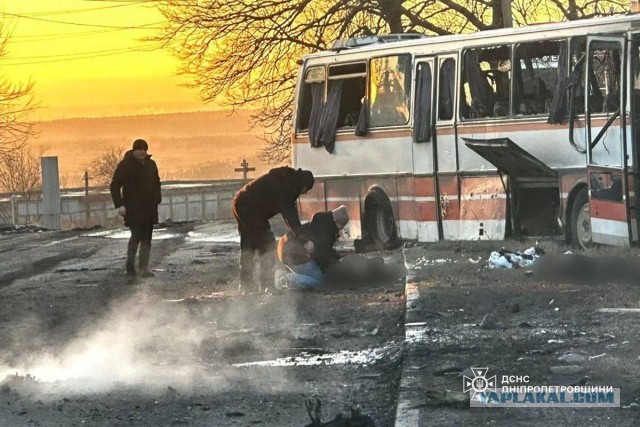 Сегодня дрон ВСУ  ударил по гражданской машине в Белгородской области.