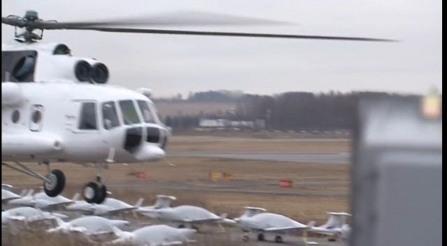 Пилотаж Ми 8  в Пулково