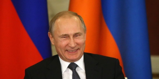 Неожиданно. Рождаемость в России рухнула до минимума со Второй мировой войны
