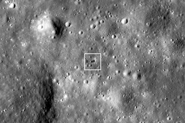 Неизвестная ракета врезалась в Луну — никто на Земле не признается, чья она