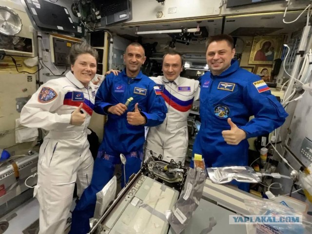 Попытка запуска корабля Дракон с американо-российско-канадским экипажем. Прямой эфир.