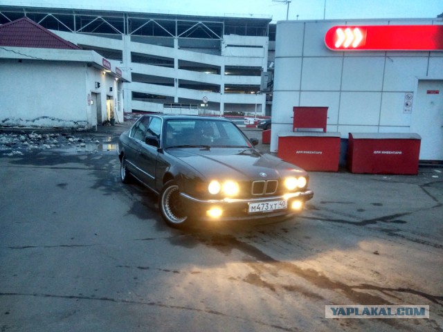 Снова рукожопство и BMW.
