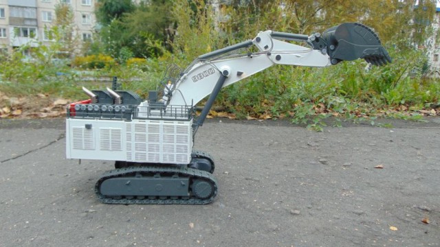 LIEBHERR R9800 Радиоуправляемая дилерская модель экскаватора в 50 масштабе