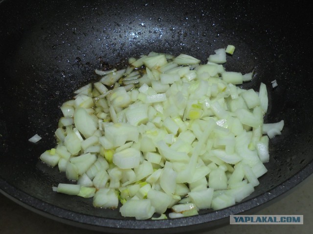 Рагу овощное с колбасками.