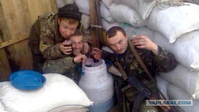 Зеленский призвал граждан в Донбассе, считающих себя русскими, уезжать в Россию