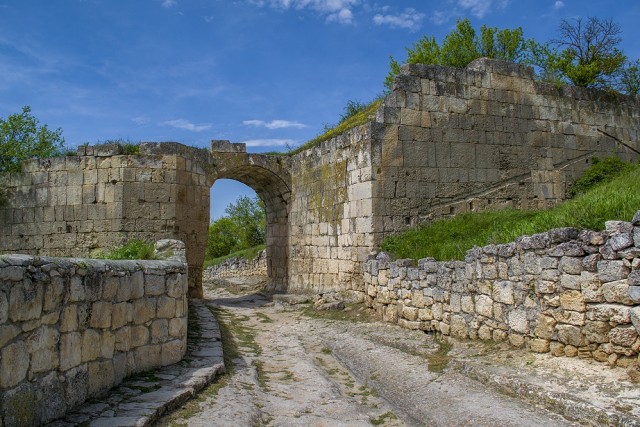 Пещерный город Чуфут-Кале, Крым