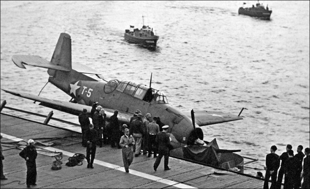 Замысловатые истории конвойных авианосцев. Иногда печальные