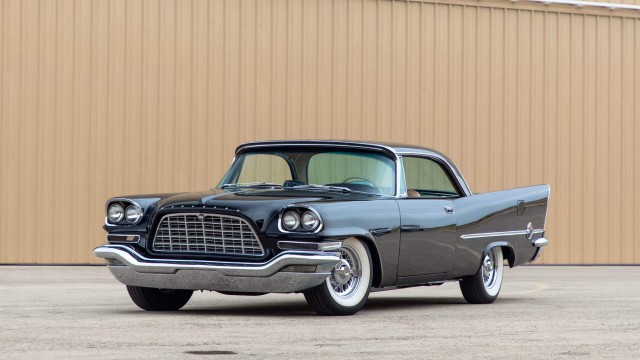 "Литерные трёхсотые". К юбилею Chrysler 300 красивых автофото пост