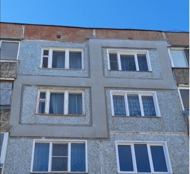 Утеплили стену дома