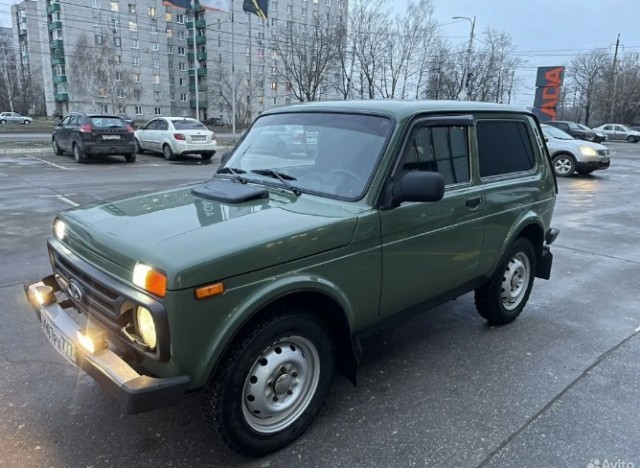 Посоветуйте авто.