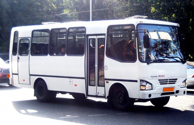 Игра на ЯПе: Угадай АВТО-9