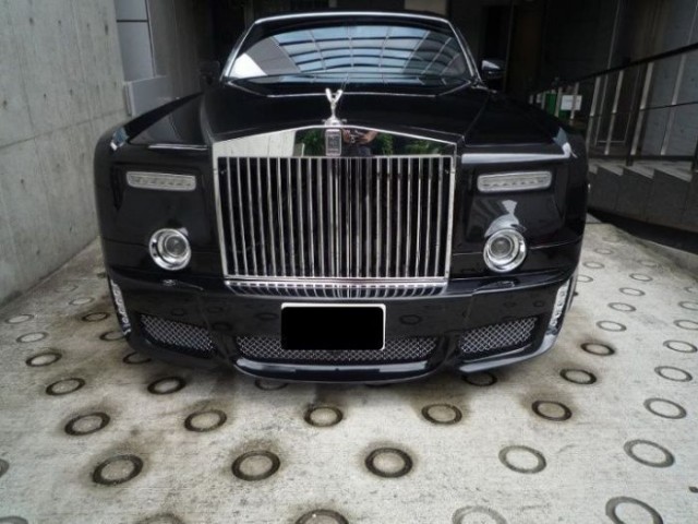 Японский коллекционер-автолюбитель