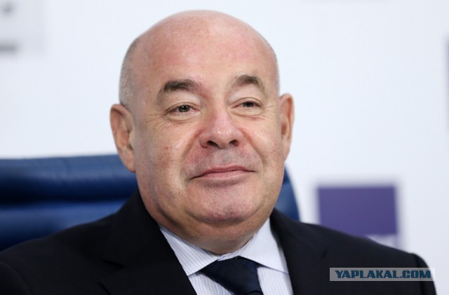Российское кино успешно конкурирует с Голливудом, заявил Мединский