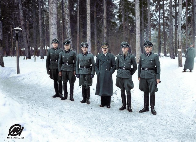 Архивные фотографии в цвете