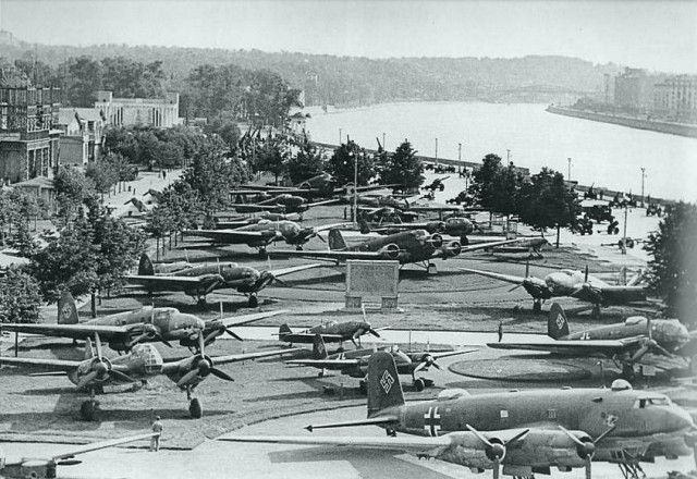 Henschel Hs-129. "Летающий танк" Гитлера. Часть 1. История создания