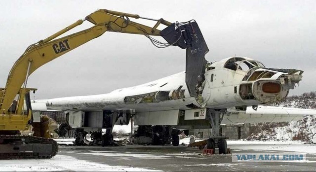 В воздух поднялся еще один модернизированный "стратег" Ту-160М