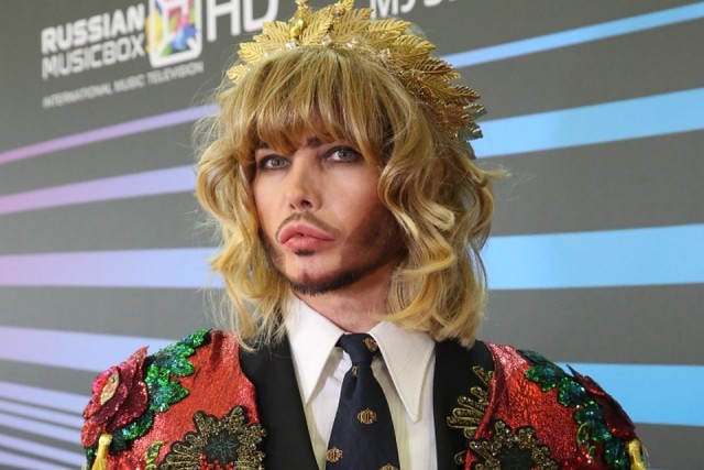 Макс пропагандирует ЛГБТ?