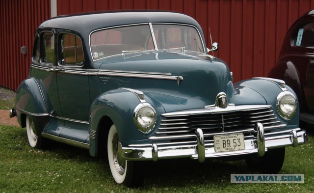 Hudson Hornet: история крутого автомобиля из «Тачек»