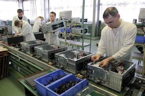 В РФ запущено масштабное производство ПК и ноутбуков на базе печатных плат собственной разработки