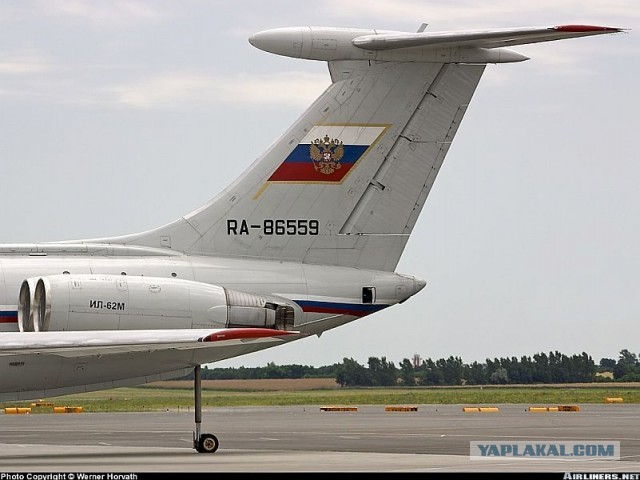 Зачем на хвост советских Ту-114 была добавлена 4-ая маленькая стойка шасси