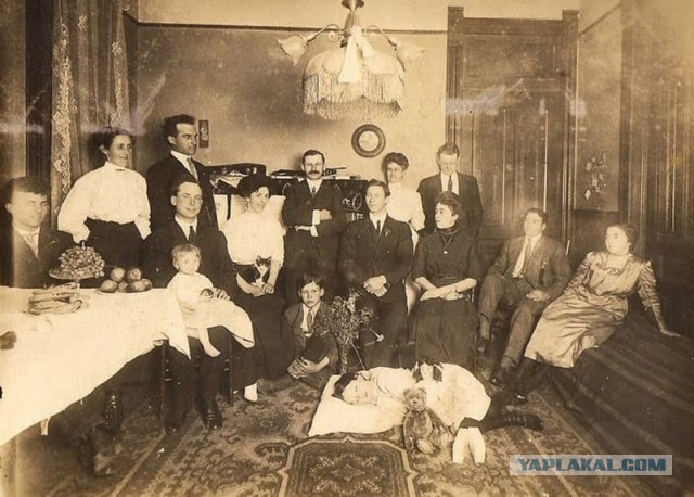 Жуткие истории невинных фотографий.