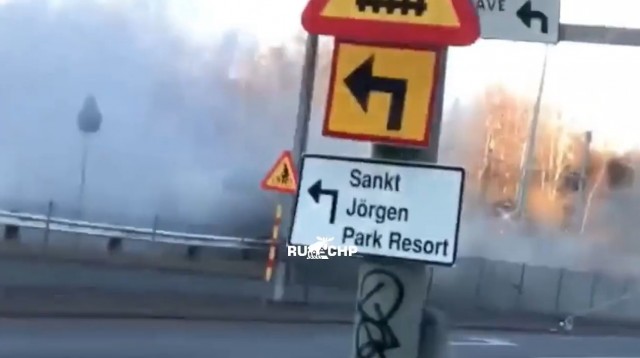 Автобус на переезде