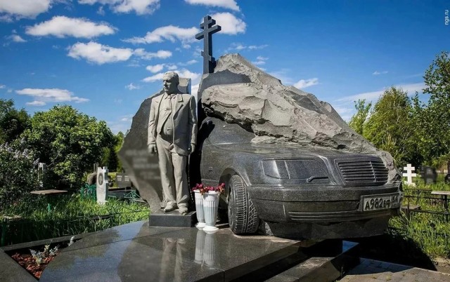 Как удержать женщину от блуда, которая этого блуда хочет