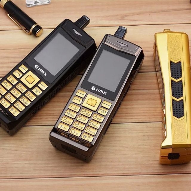 DynaTAC 8000X