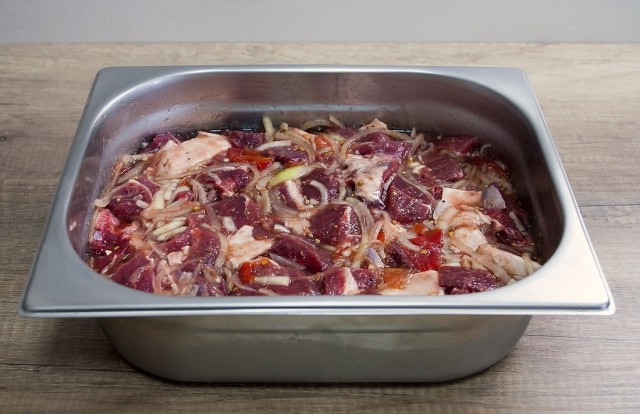 Шашлык из мороженного мяса